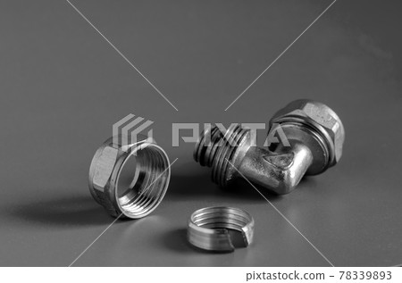Disassembled The pipe compression fittings. Disassembled The pipe compression fittings. 78339893