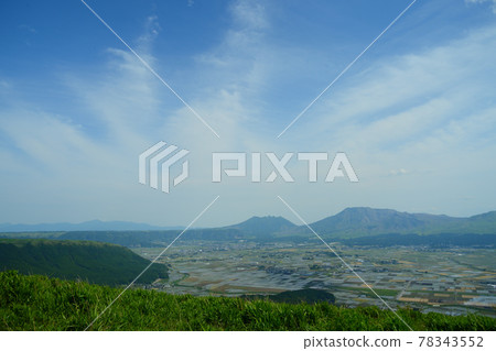 Aso in May seen from Daikanbo Aso in May seen from Daikanbo 78343552