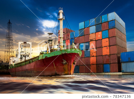 Shipping port 78347136