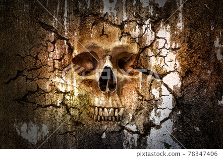 Skull pattern on cracked wall Skull pattern on cracked wall 78347406