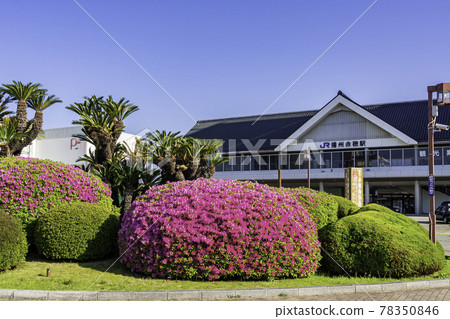 JR Banshu-Ako Station, Ako City, Hyogo Prefecture JR Banshu-Ako Station, Ako City, Hyogo Prefecture 78350846