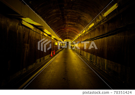 A Japanese mountain with an altitude of 1470m in summer. Toyama Prefectural Mountain Mountain Range Kurobe Dam Tunnel. 78351424