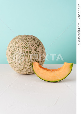 Whole melon cut melon Mutsumi red Whole melon cut melon Mutsumi red 78354576
