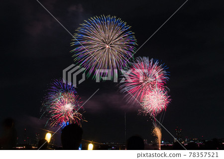 Toda Park fireworks display 78357521