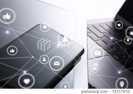 Social media  78357630
