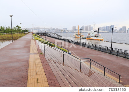雨季的豐洲Gururi公園 雨季的豐洲Gururi公園 78358360
