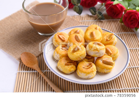 Peanut cookies or Asian cookies singapore with coffee Peanut cookies or Asian cookies singapore with coffee 78359056