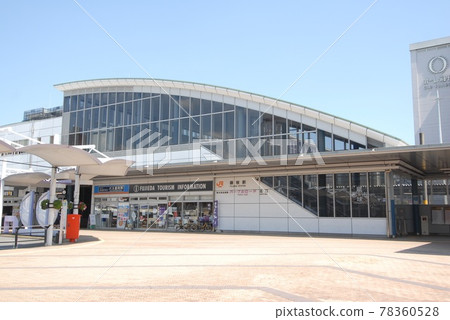 東海道本線藤枝站(CA22)北口站大樓(靜岡縣藤枝市) 東海道本線藤枝站(CA22)北口站大樓(靜岡縣藤枝市) 78360528