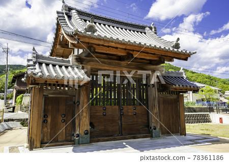 Crescent Moon Crescent Clan Noino Jinya Front Gate Sayo-cho, Sayo-gun, Hyogo Prefecture Crescent Moon Crescent Clan Noino Jinya Front Gate Sayo-cho, Sayo-gun, Hyogo Prefecture 78361186