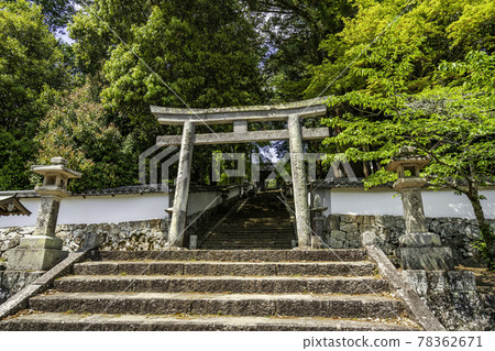 兵庫縣佐代郡鳥居佐代町新月日岡八幡神社 兵庫縣佐代郡鳥居佐代町新月日岡八幡神社 78362671