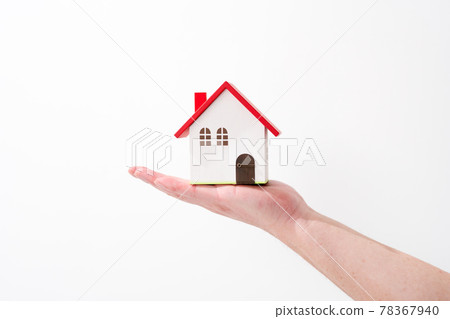 新建的房子 78367940