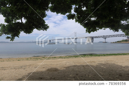 Kagawa prefecture Sakaide City "Saya Island" Enoken of Nakanda Beach and Seto Ohashi Bridge Kagawa prefecture Sakaide City "Saya Island" Enoken of Nakanda Beach and Seto Ohashi Bridge 78369356
