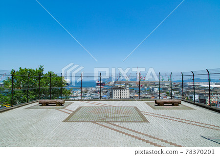 香川縣中多戶區多度津町東陵公園的清新綠色感覺很好 78370201