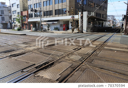 At-grade intersection of Iyo Railway Otemachi 78370594