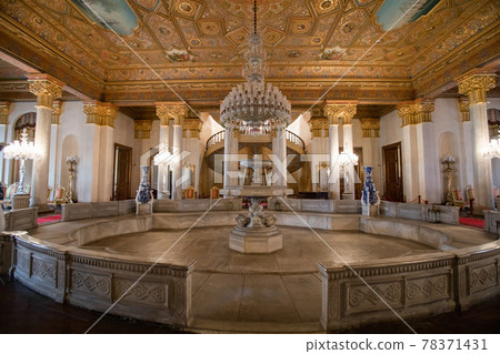 Dolmabahce Palace 78371431