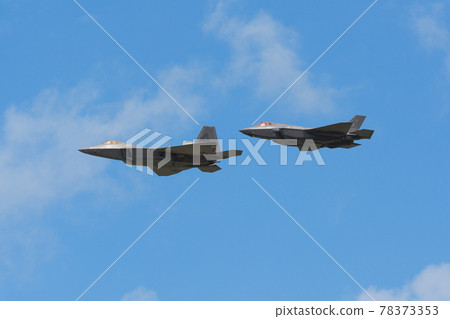 US Air Force F-22 & F-35A formation flight 78373353