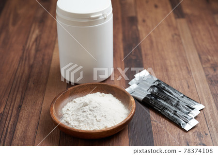Powdered supplement for training Powdered supplement for training 78374108