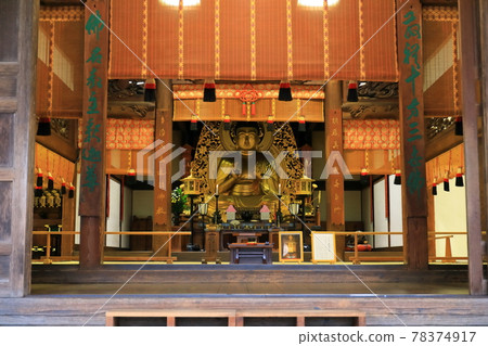 [Iwate Prefecture] Shaka Nyorai statue in the main hall of Hiraizumi Chusonji Temple 78374917