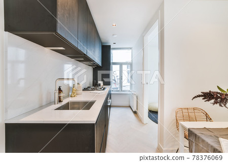 Spacious kitchen design Spacious kitchen design 78376069