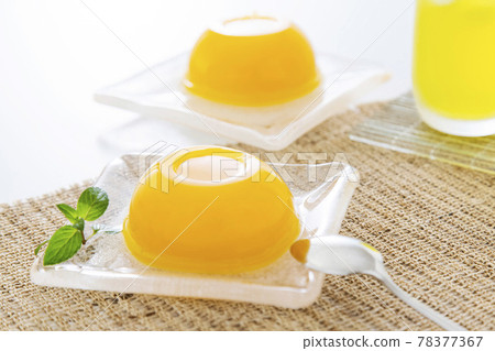 Mango fruit jelly 78377367