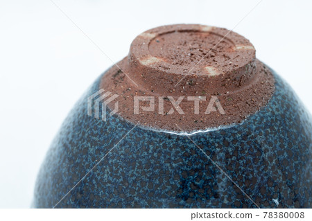油滴天目茶碗山，陶器[白色背景] 78380008