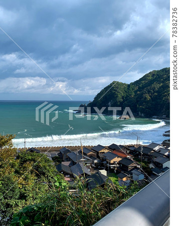 Amarube Viaduct and the station in the sky Amarube Viaduct and the station in the sky 78382736