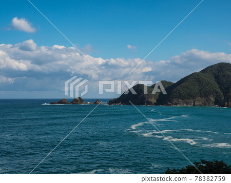 Amarube Viaduct and the station in the sky 78382759