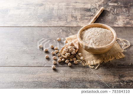 Chickpea flour 78384310