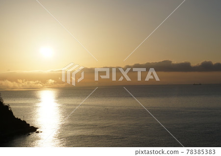 赤子晨景 赤子晨景 78385383