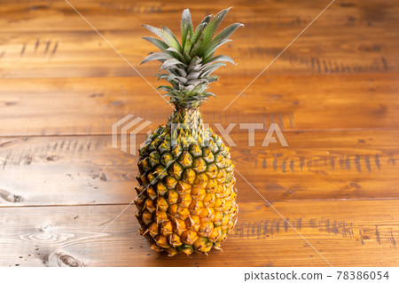 Pineapple (snack pine) (Bogor pine) 78386054