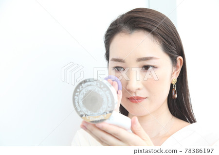 美女形象 78386197