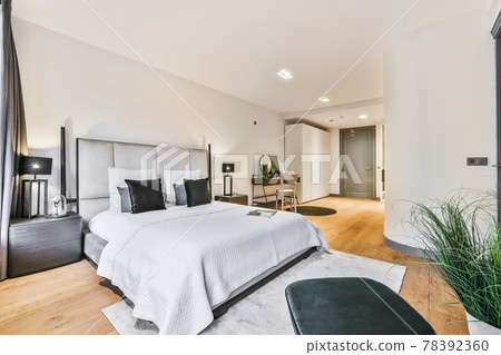Cozy bedroom design Cozy bedroom design 78392360