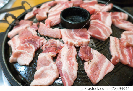 Korean food ~Samgyeopsal~ Korean food ~Samgyeopsal~ 78394045