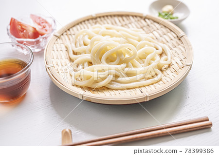 Refreshing Zaru Udon in summer Refreshing Zaru Udon in summer 78399386