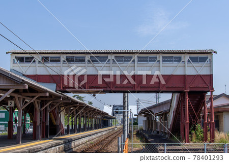 The oldest overpass at JR Handa Station 78401293