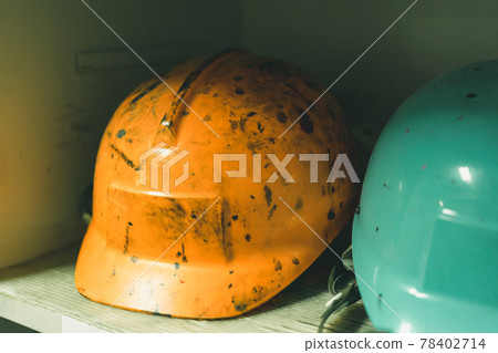 工廠 小櫥櫃 衣帽間 78402714