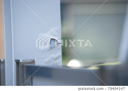 Paint peeling peeling paint Paint peeling peeling paint 78404147