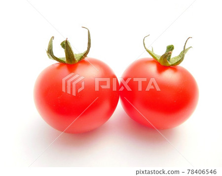 Two tomatoes and tomatoes 78406546