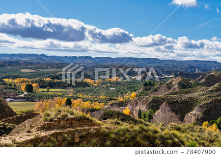 Landscape near Bacor Olivar at Embalse de Negratin reservoir lake in Spain 78407900
