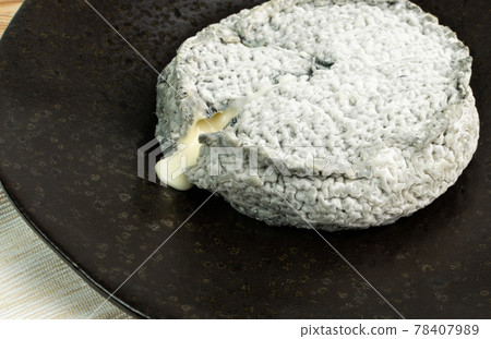 Traditional french Selles sur Cher cheese, rare goat cheese Traditional french Selles sur Cher cheese, rare goat cheese 78407989