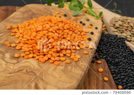 Raw Dry Lentils, Lentil Grains, Dal, Daal, Dhal, Masoor Raw Dry Lentils, Lentil Grains, Dal, Daal, Dhal, Masoor 78408090