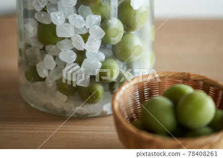 Pickle plum syrup 78408261