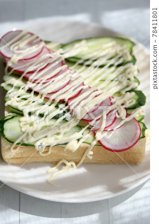 黃瓜蘿蔔三明治配配料 78411801