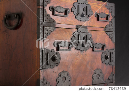 A chest of drawers made with hidden doors during the Meiji era 78412689
