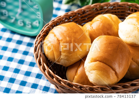 butter roll 78413137