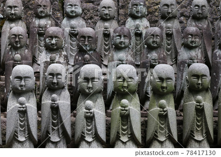 Mizuko Jizo lined up at Hase-dera 78417130