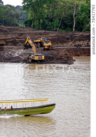 Panama - Canal Construction of the new expanded locks on the canal Panama - Canal Construction of the new expanded locks on the canal 78417765