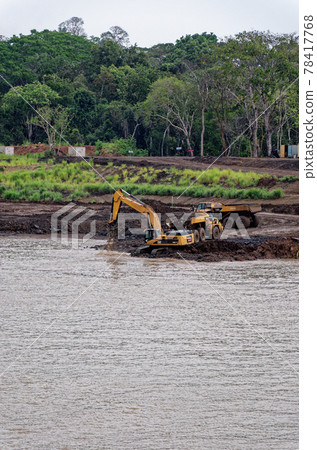 Panama - Canal Construction of the new expanded locks on the canal Panama - Canal Construction of the new expanded locks on the canal 78417768