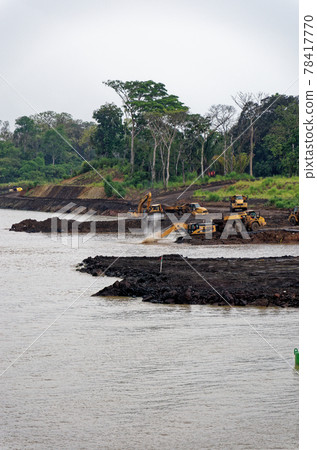 Panama - Canal Construction of the new expanded locks on the canal Panama - Canal Construction of the new expanded locks on the canal 78417770