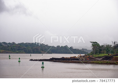 Panama - Canal Construction of the new expanded locks on the canal Panama - Canal Construction of the new expanded locks on the canal 78417773